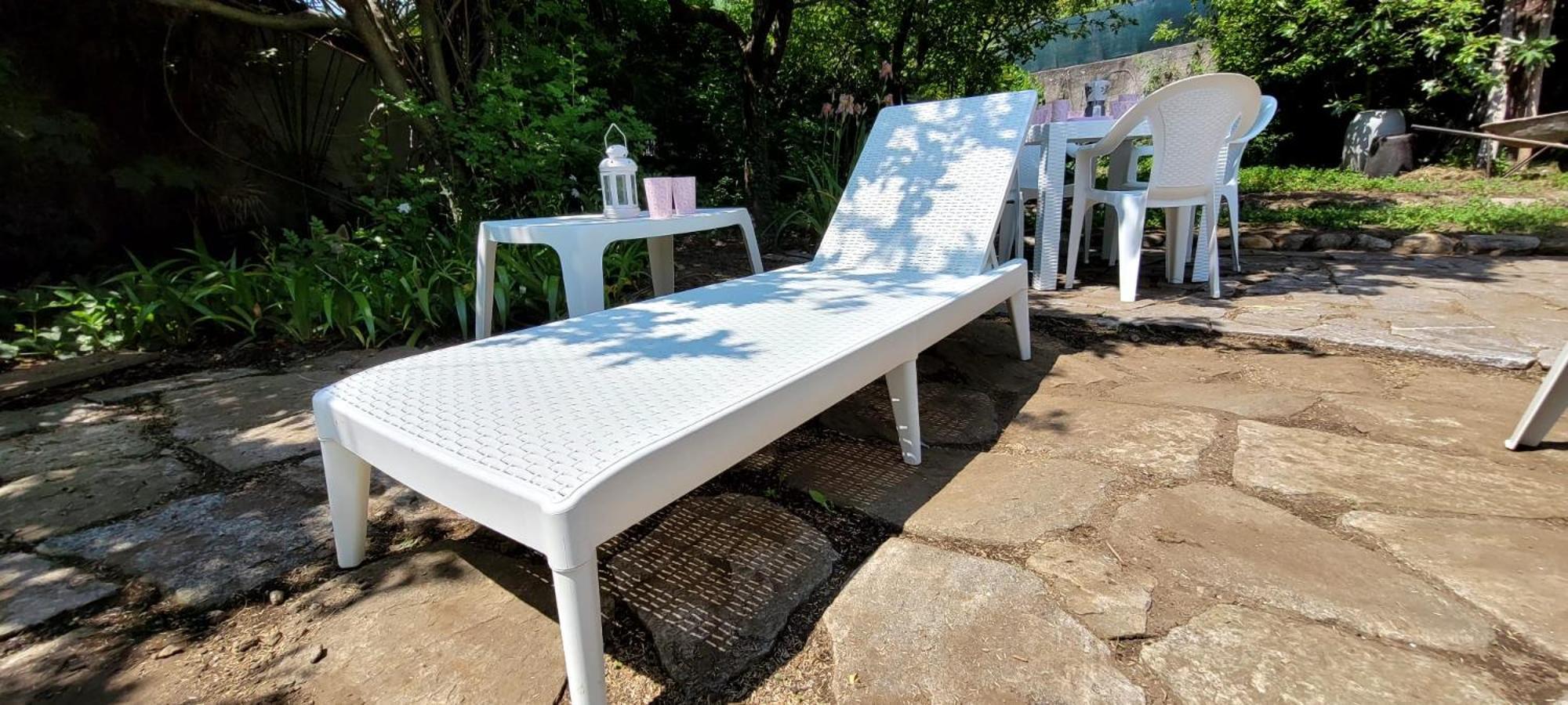 La Mansarda Del Ciliegio - Deliziosa Mansarda Con Giardino A 6 Km Da Arona Apartment Bagian luar foto
